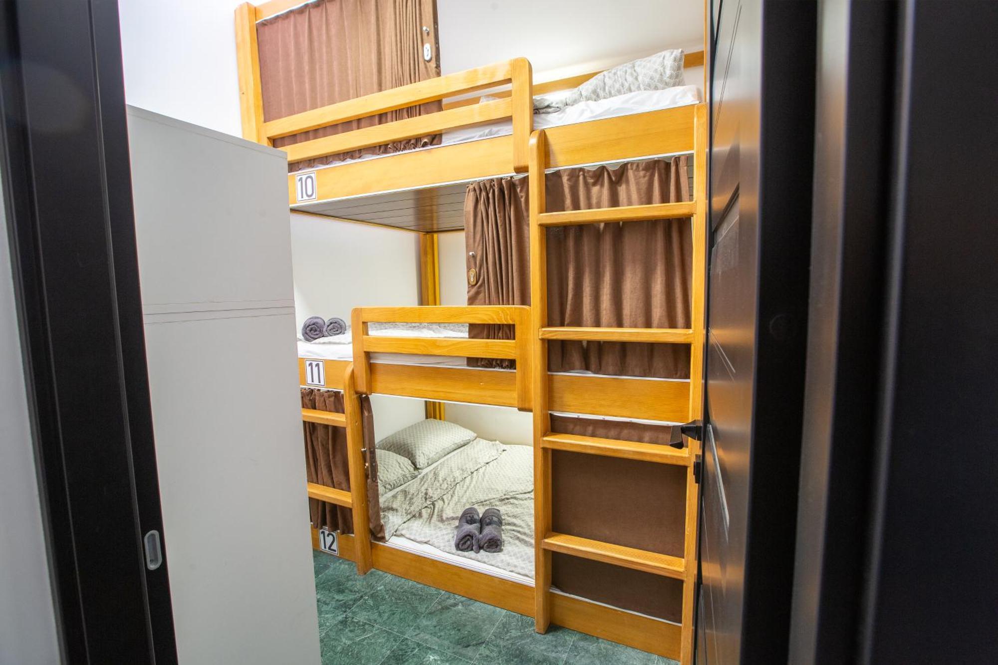 Aisha Hostel Ljubljana Luaran gambar