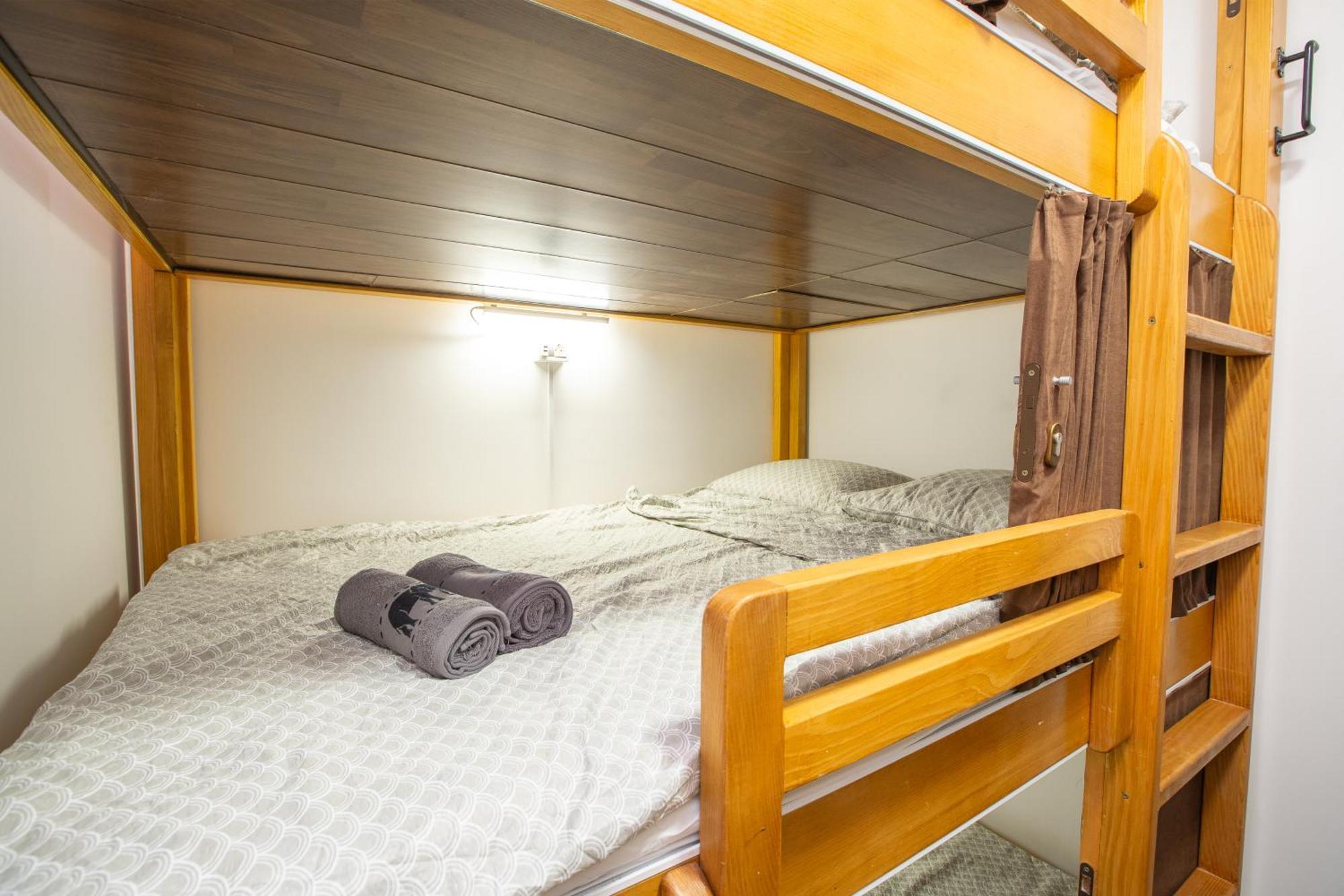 Aisha Hostel Ljubljana Luaran gambar
