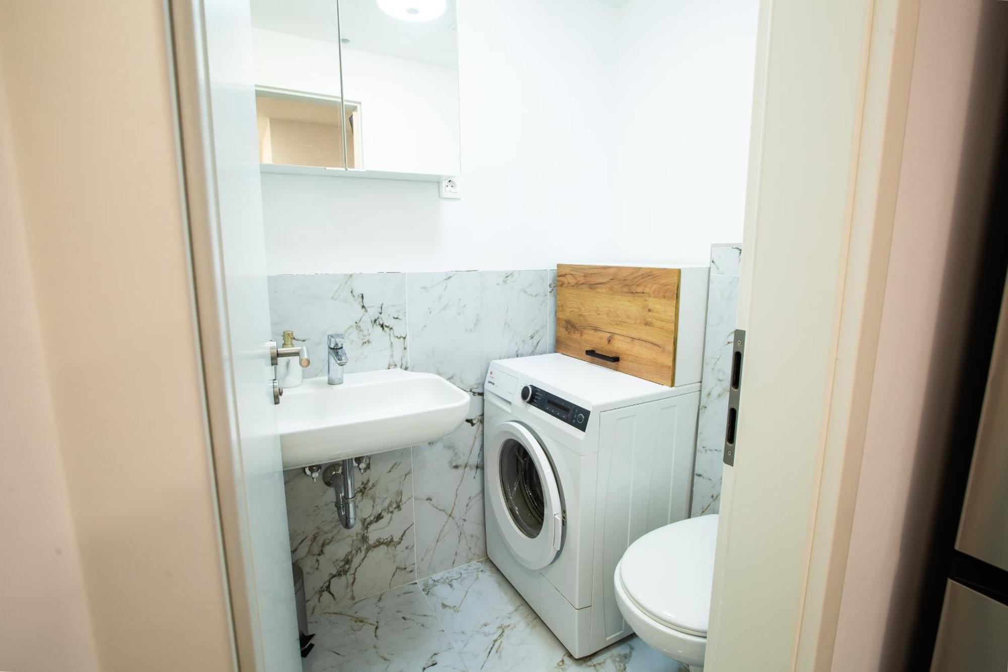 Aisha Hostel Ljubljana Luaran gambar